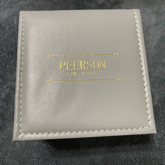 Person Time Pieces - Picture 8 of 8